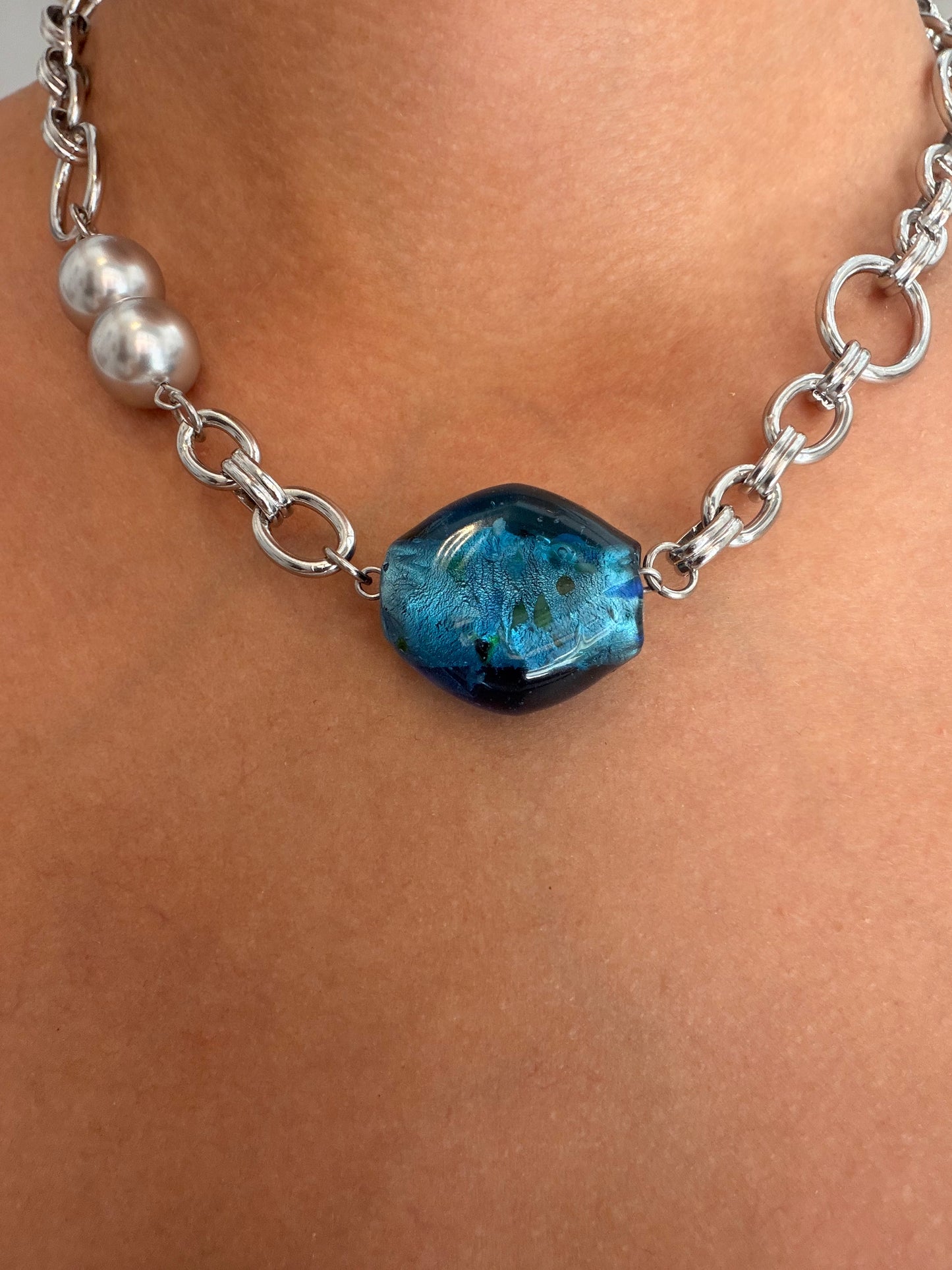 Collier Genesis bleu
