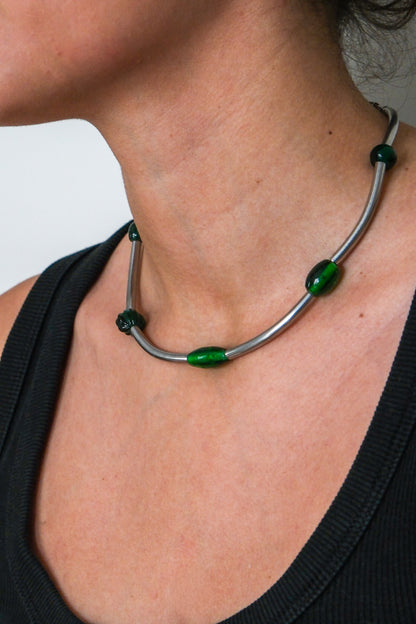 Collier Nomad
