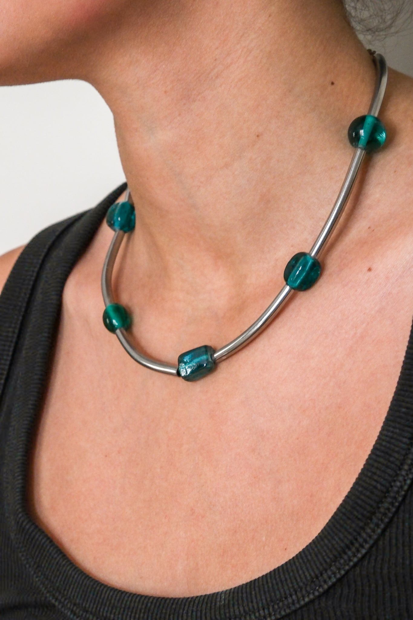 Collier Nomad