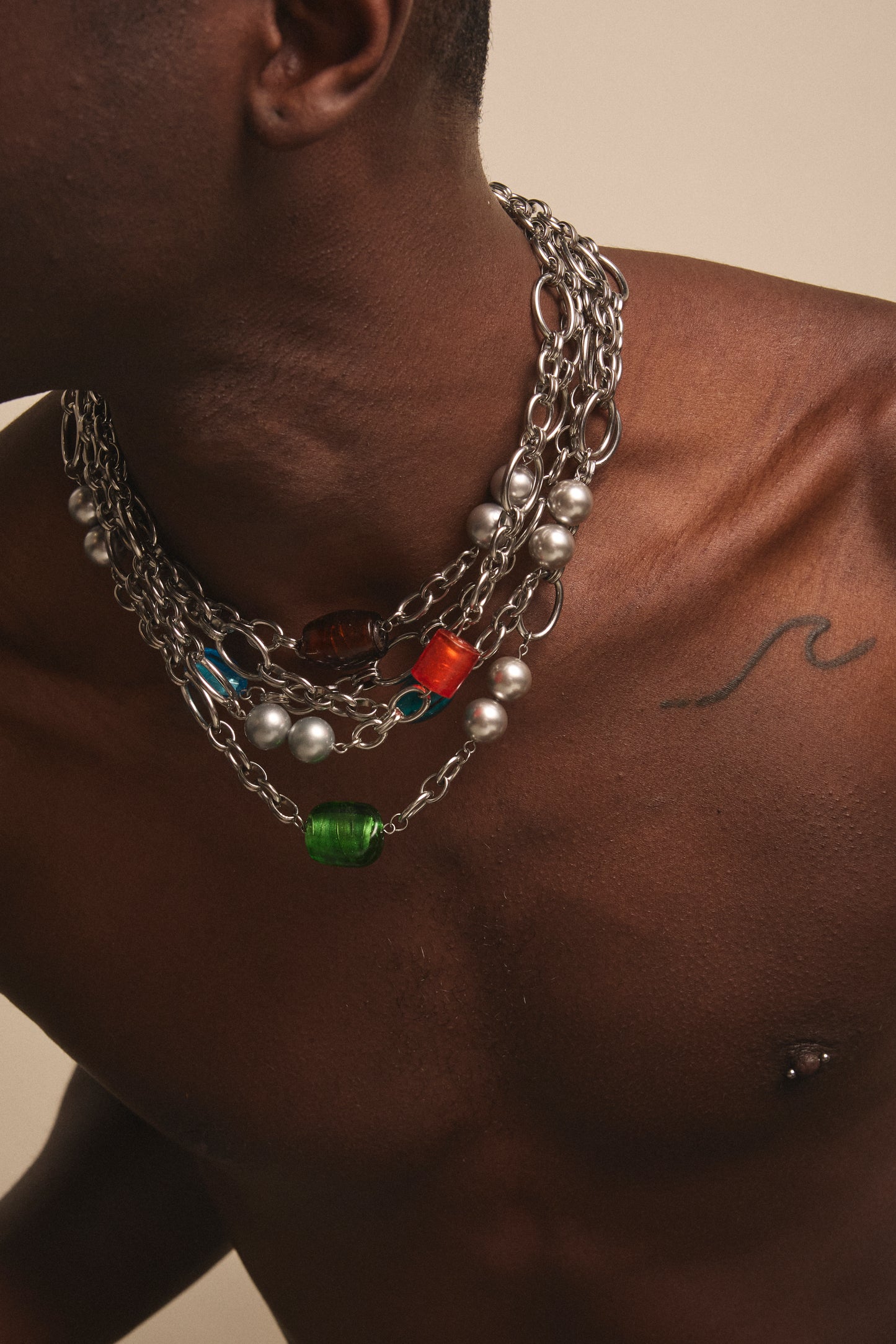 Collier Genesis