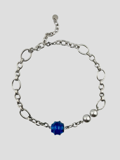 Collier Genesis